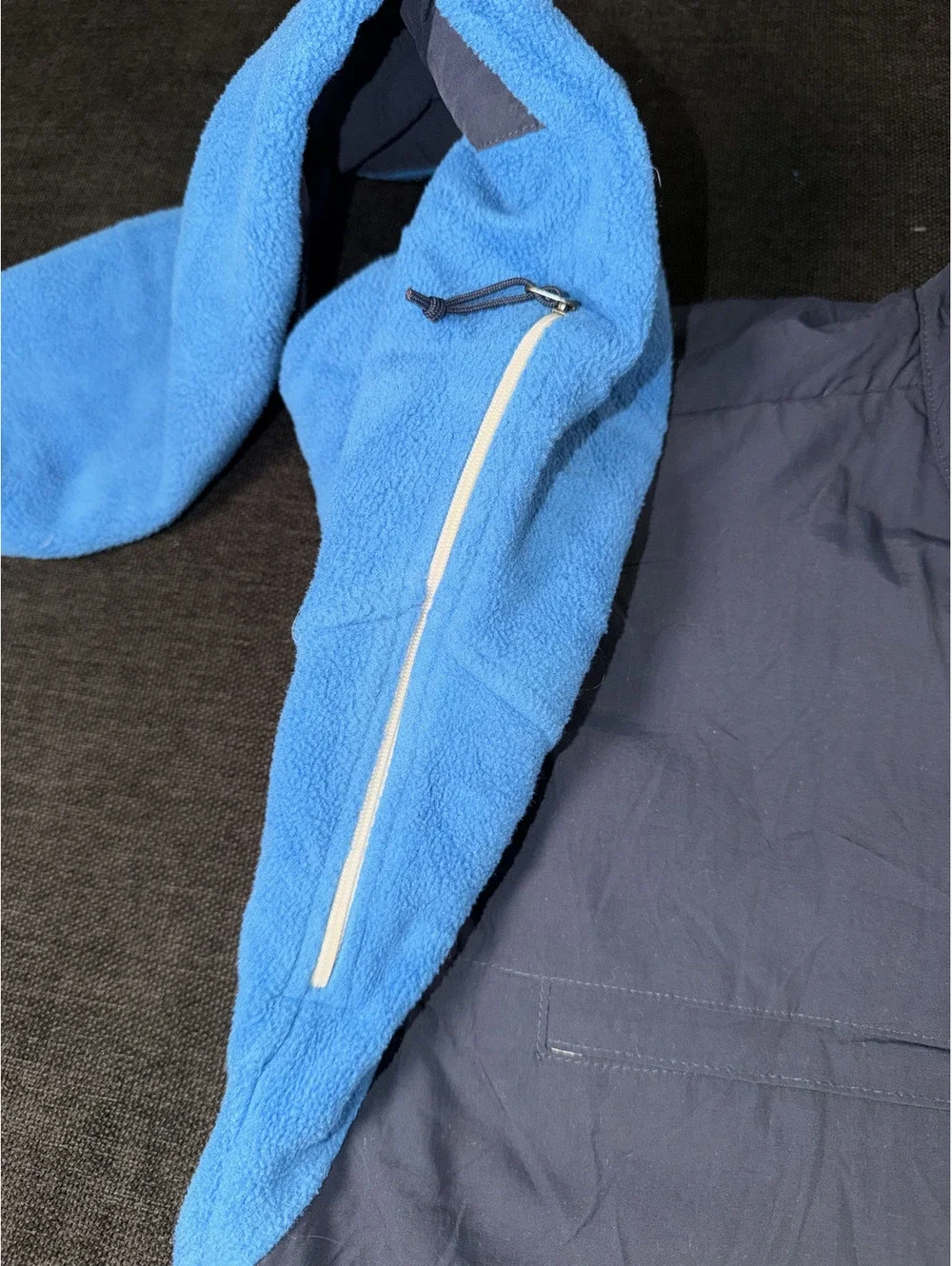 The North Face Men's Medium Blue and Gray Fleece Jacket